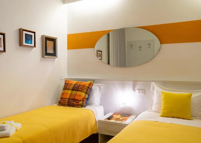 Marconi Rooms 1, 2, 3 Casa Stella