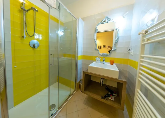 Marconi Rooms 1, 2, 3 Casa Stella Apartment *